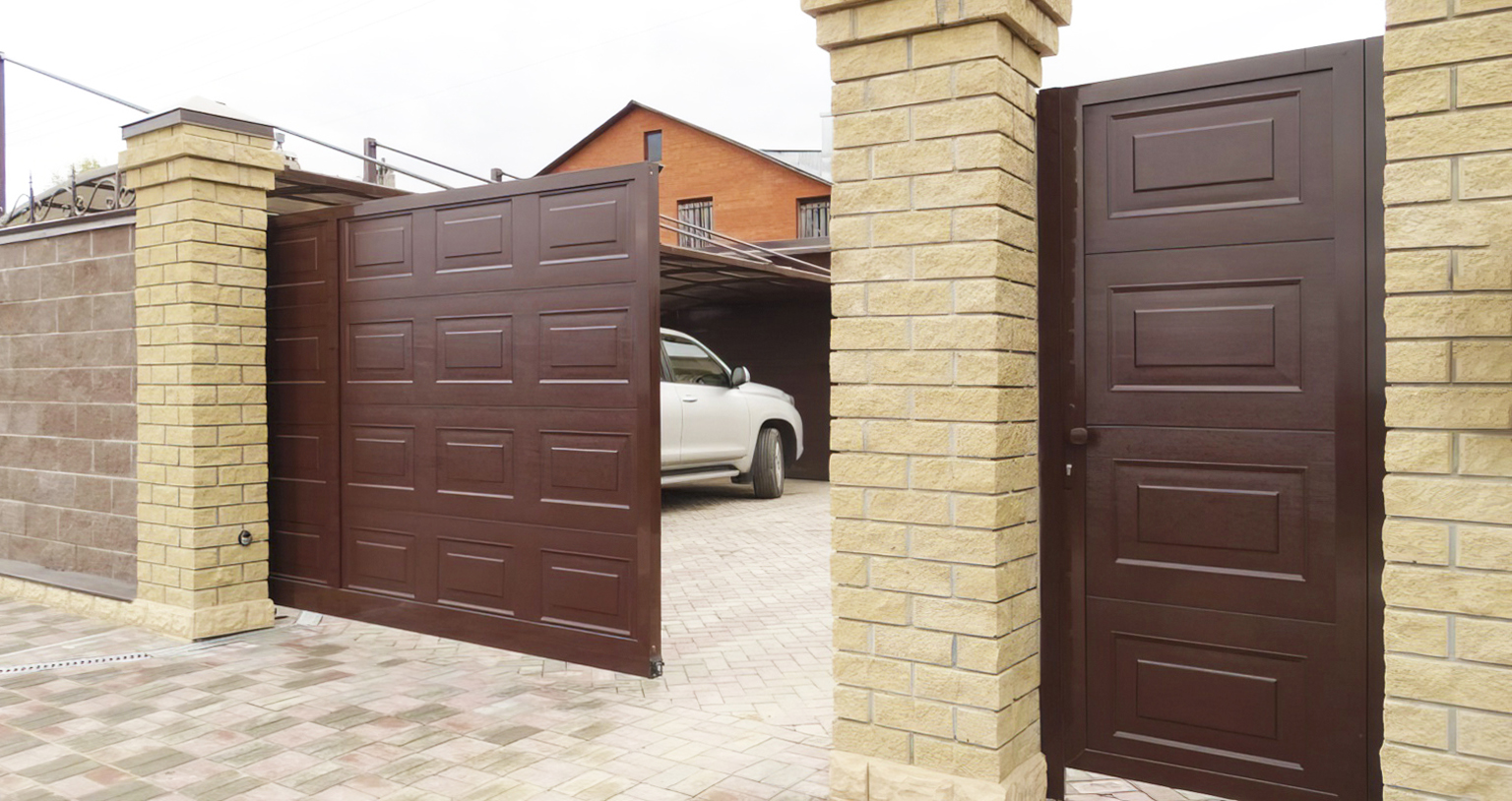 Ворота с калиткой в Новороссийске под ключ